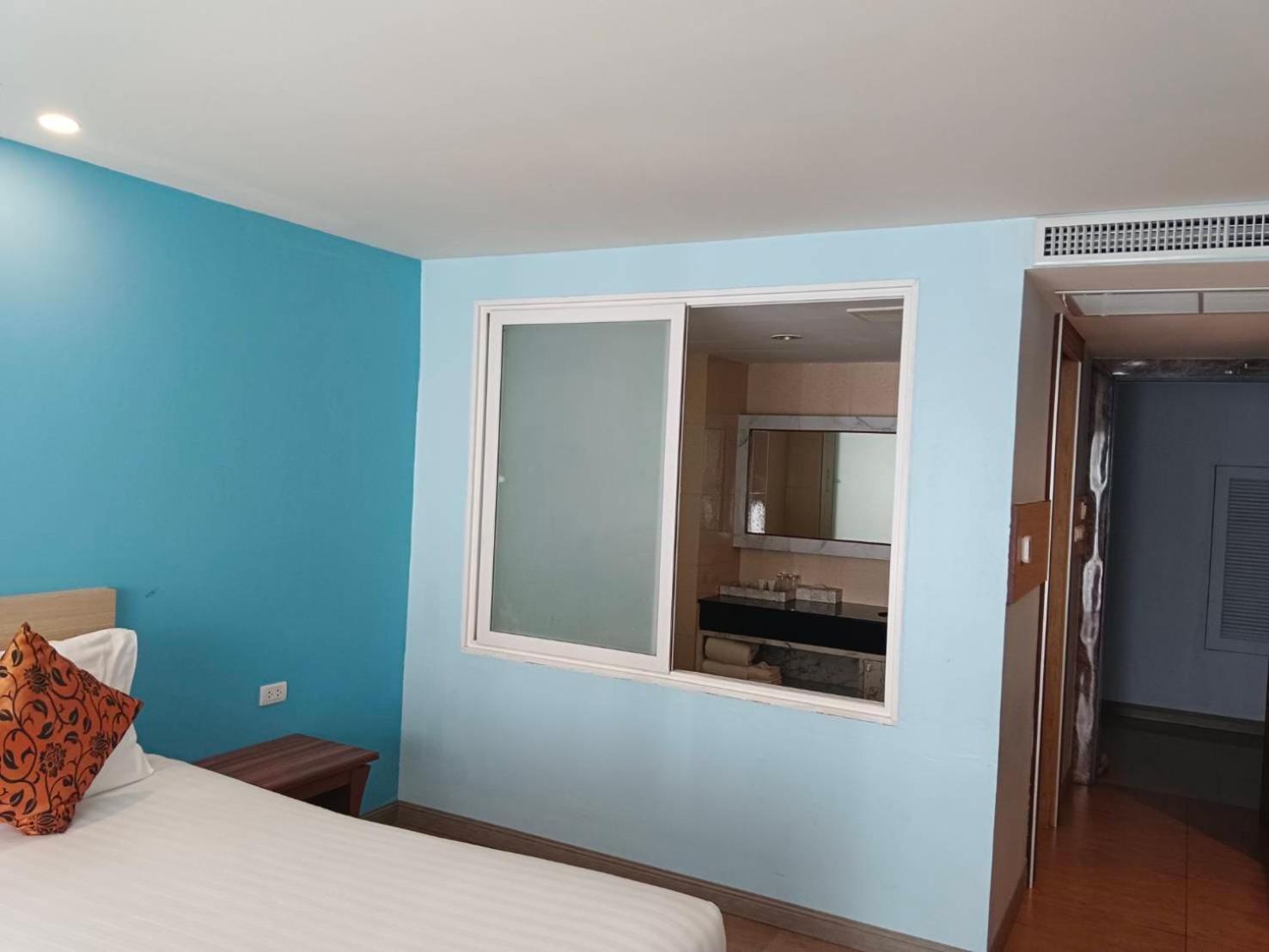Saisawan Beach Luxury Hotel Praia de Jomtien Exterior foto
